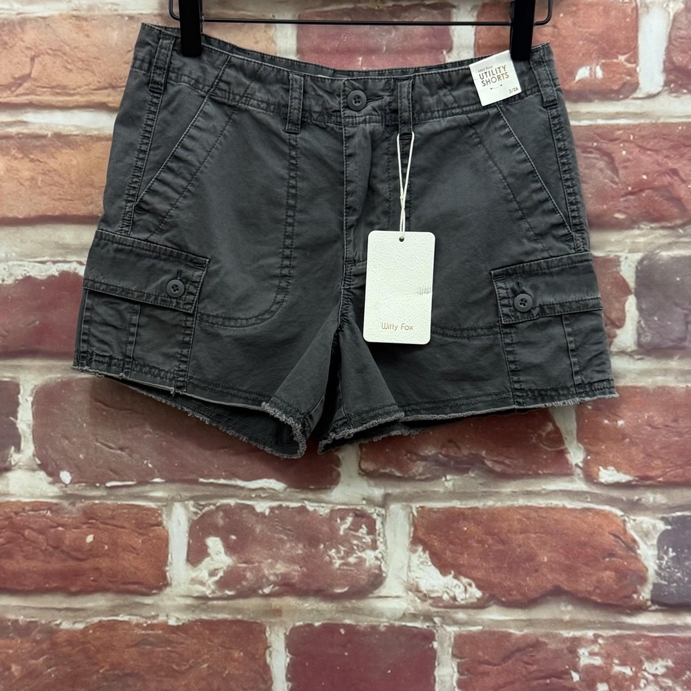 Witty Fox Utility Shorts Juniors 3 Gray Cargo Frayed Distressed Faded Worn Look